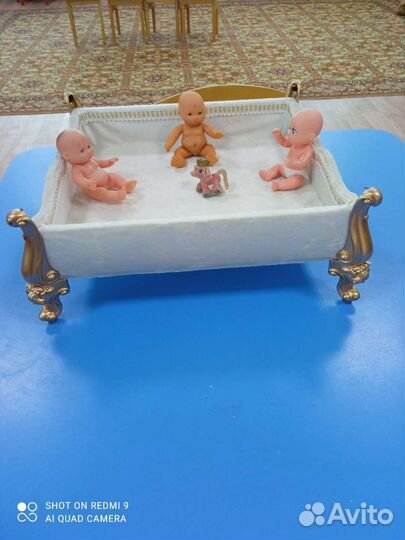 Кукольная кроватка