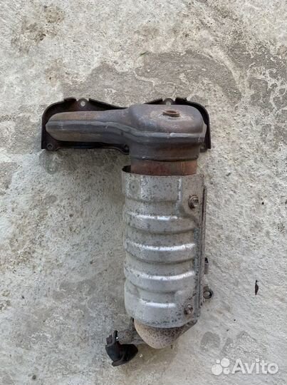 Выпускной коллектор Toyota Alphard