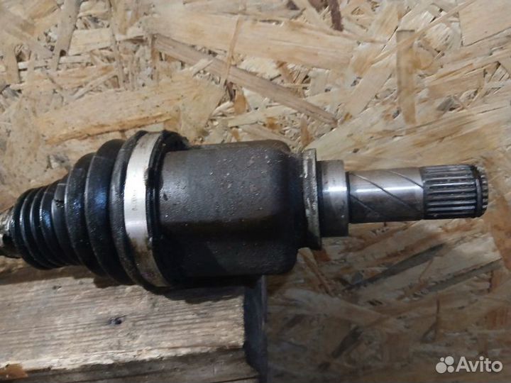 Привод колеса передний левый Лада Ларгус FL 2021