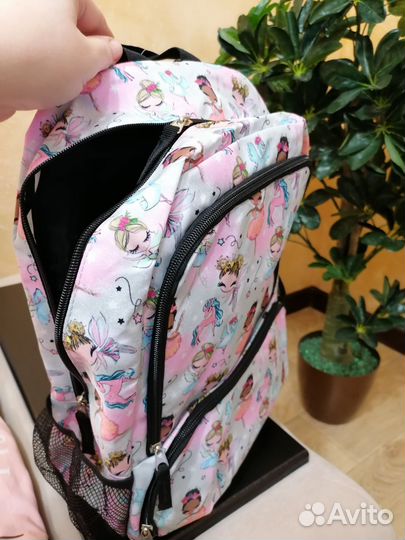 Рюкзак для девочки новый