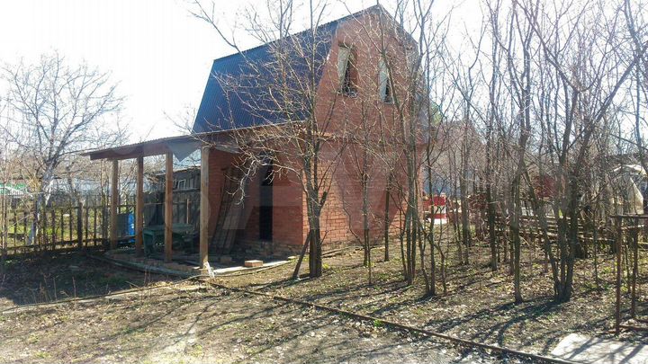 Дача 30 м² на участке 12 сот.