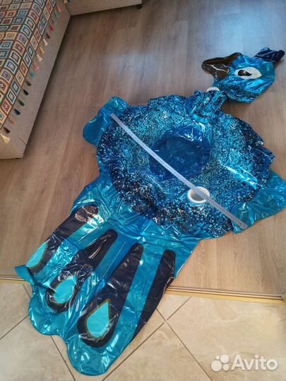 Надувной круг в виде птице для плаванья