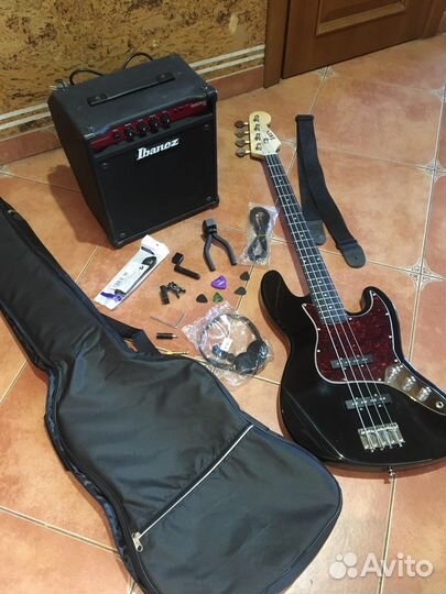 Бас-гитара Jazz Bass Irin с комбо Ibanez и набор