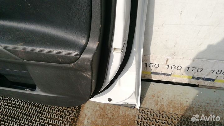 Дверь передняя правая Mitsubishi Outlander