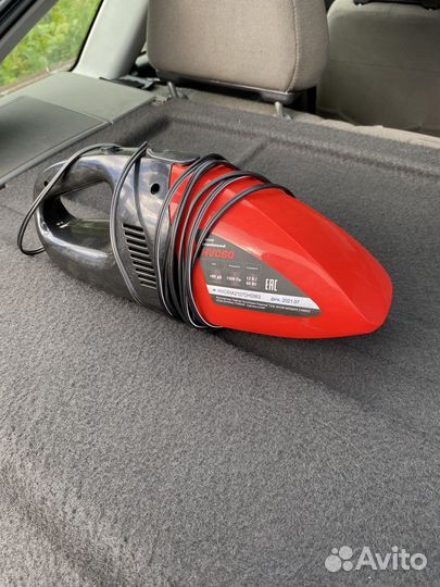 Пылесос для автомобиля