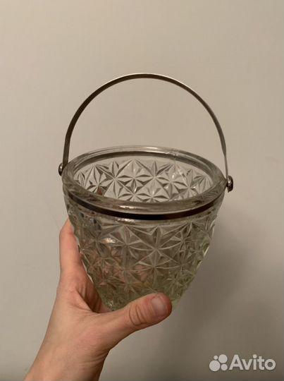 Хрустальная конфетница