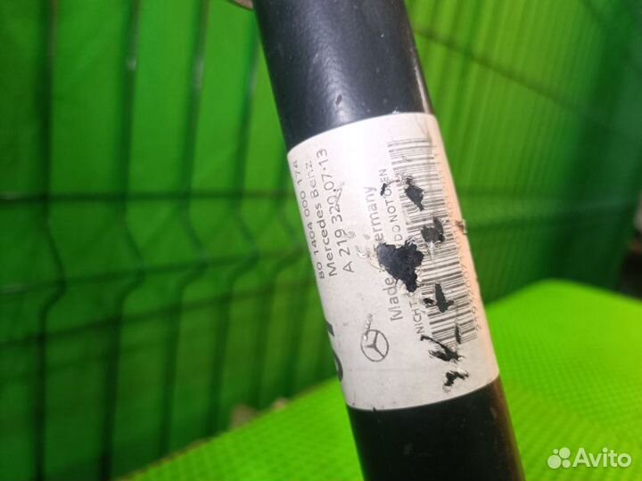 Стойка подвески передняя Mercedes-Benz Cls W219