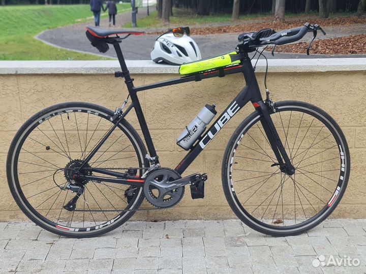Шоссейный велосипед cube