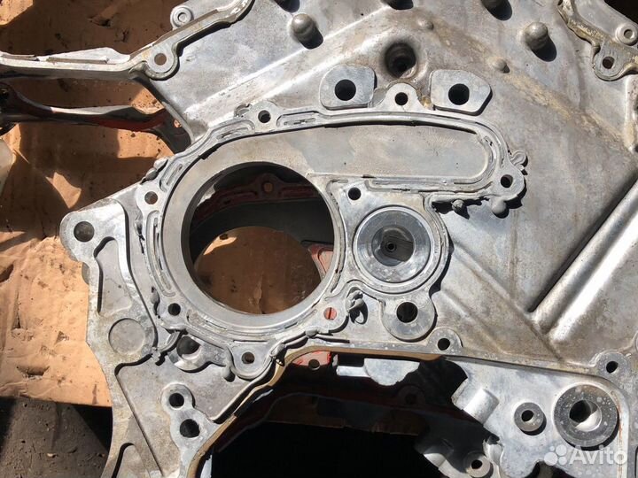 Передняя крышка Infiniti FX35 VQ35HR