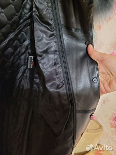 Демисезонный кожанный плащ