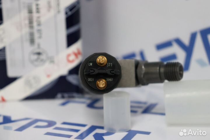 Форсунка 0445120371