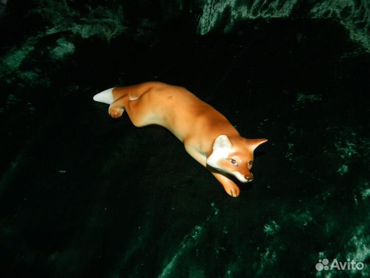 Статуэтка Крадущуюся лиса лфз