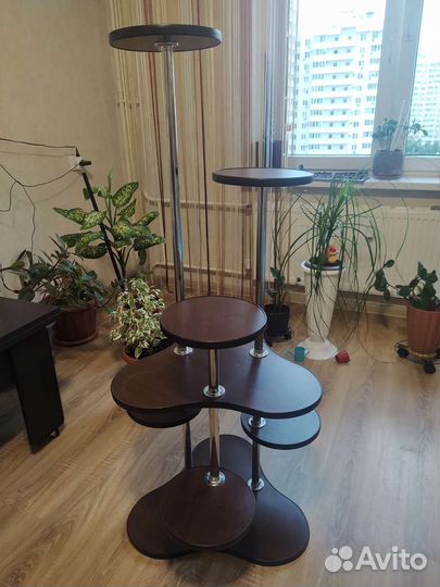 Подставка для цветов напольная