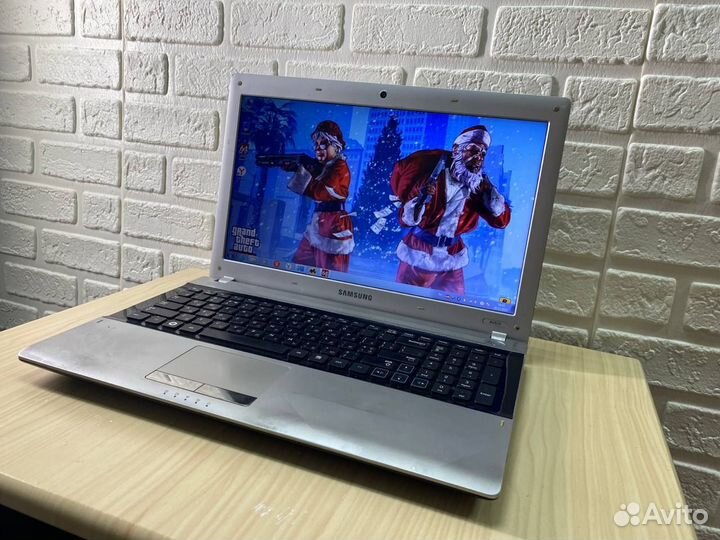 Игровой мощный ноутбук samsung (Танки, Minecraft,S