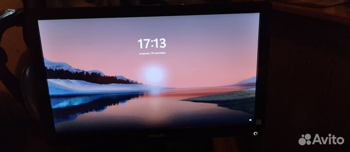 Монитор philips