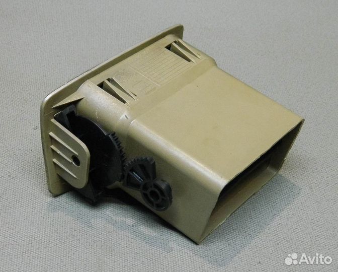 Дефлектор воздушный левый Chery Amulet