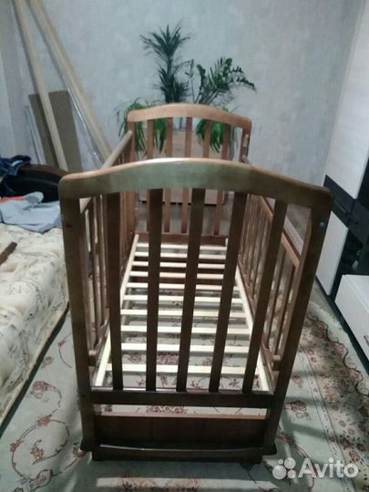 Кроватка детская