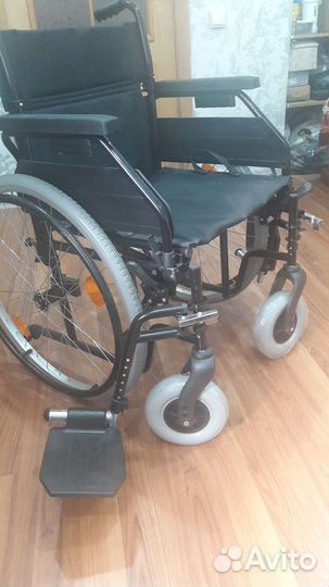 Коляска инвалидная