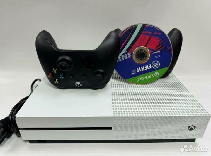 Игровая приставка Microsoft Xbox One S 1000 гб HDD