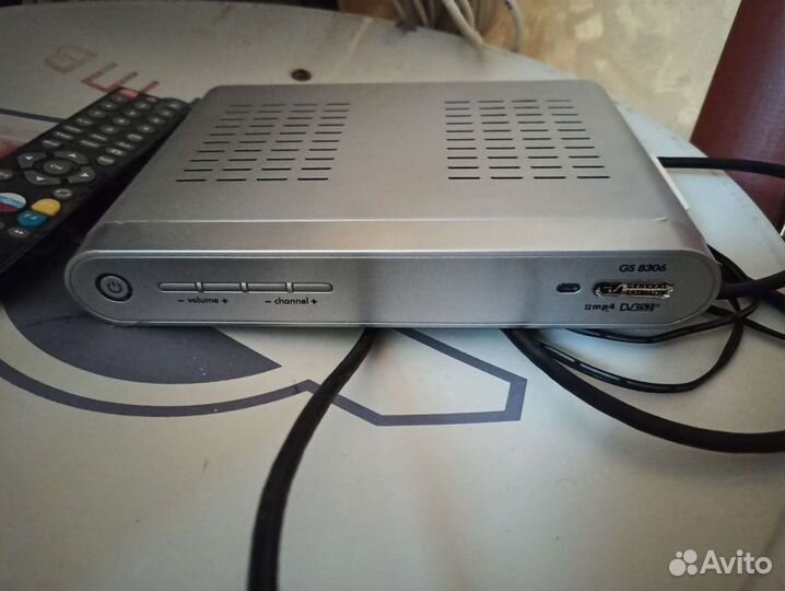 Антенна спутниковая триколор