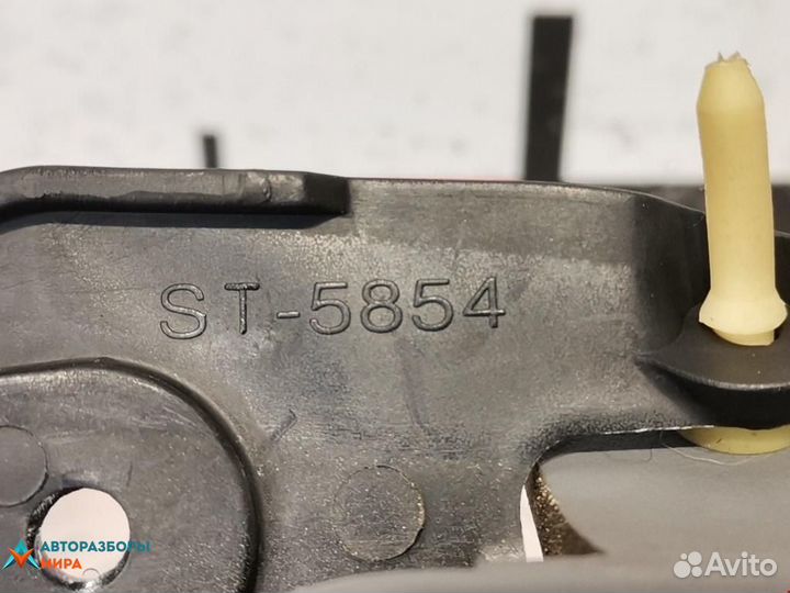 Ручка внутренняя передняя правая Chrysler Voyager