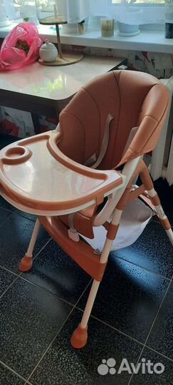 Стульчик для кормления babyhit