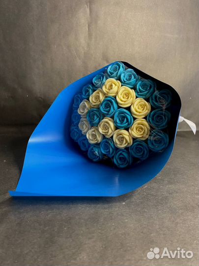 Розы из Белого Шоколада - 29 шт в Букете