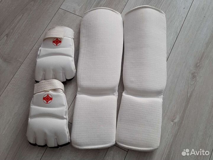 Защита голени и перчаики размер М