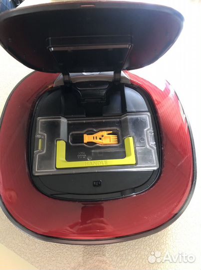 Робот пылесос