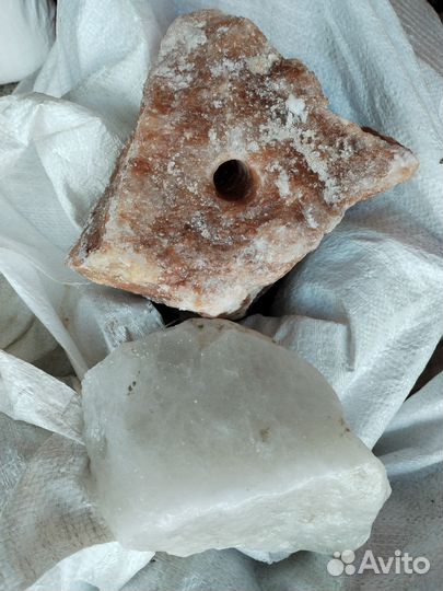 Соль лизунец для животных, гималайская соль