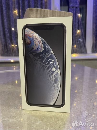 iPhone Xr, 64 ГБ