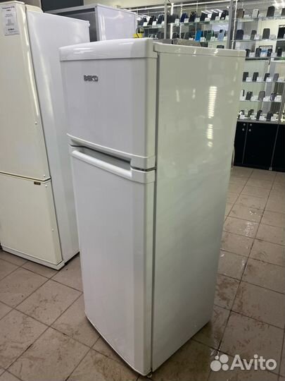 Холодильник Beko DSK25000