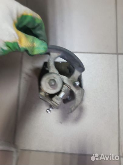 Кулиса выбора передач МКПП Opel Zafira B