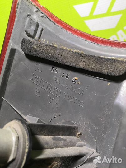 Фонарь задний правый Фиат Пунто 176