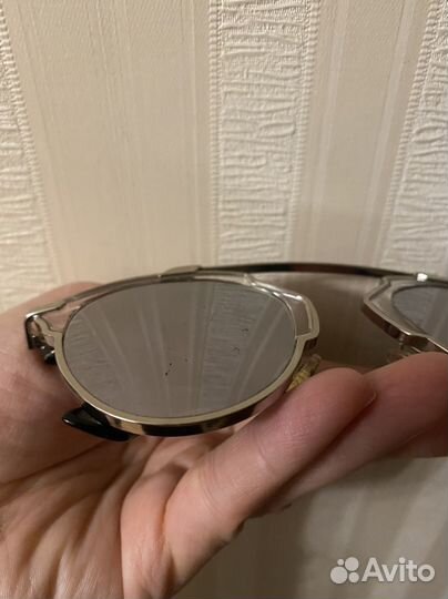 Солнцезащитные очки женские Dior