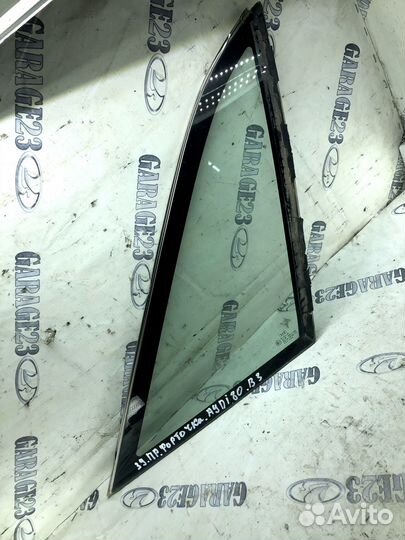 Форточка задняя правая Audi 80 B3