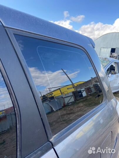 Форточка задняя левая Mitsubishi Outlander CU 4G69