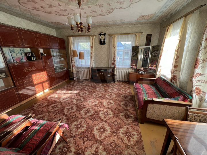 Дом 54,5 м² на участке 6 сот.