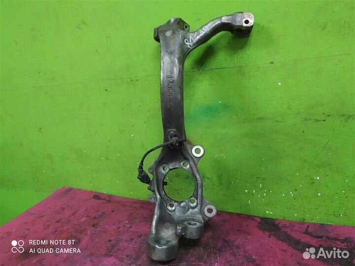 Кулак передний правый Audi A6 C6 2005-2011 4F0258