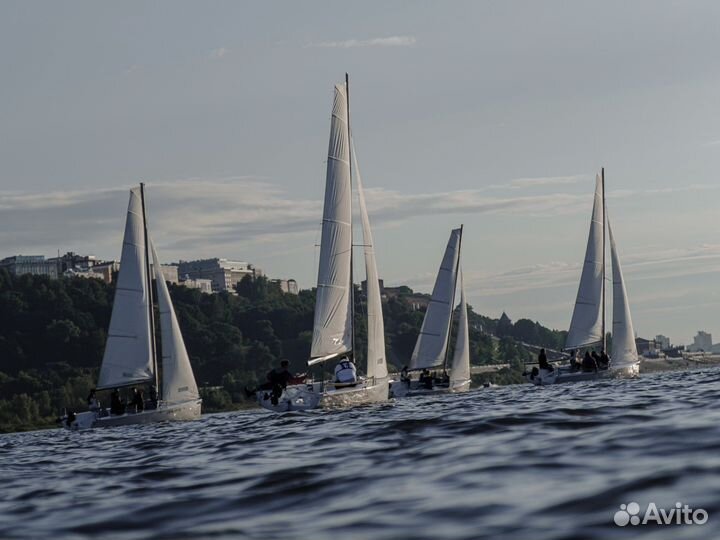 Прогулки и аренда парусной яхты