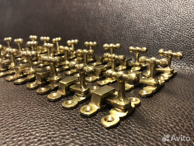 Старинные маленькие форточные завёртки. Латунь