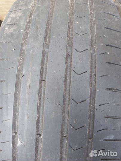 Continental ContiPremiumContact 215/55 R17