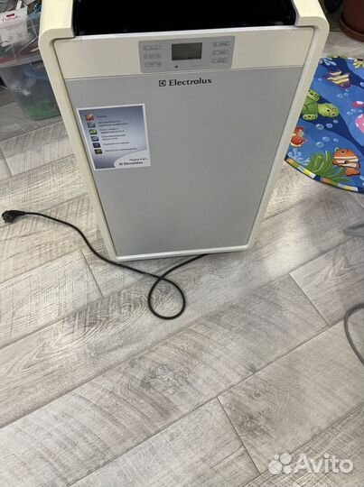 Кондиционер мобильный Electrolux eacm-10DR/N3