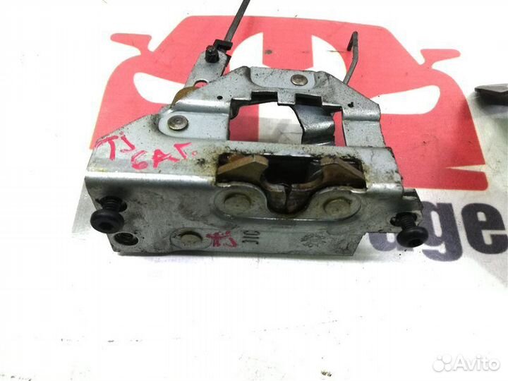 Замок двери багажника Jeep Wrangler TJ ERH 1999