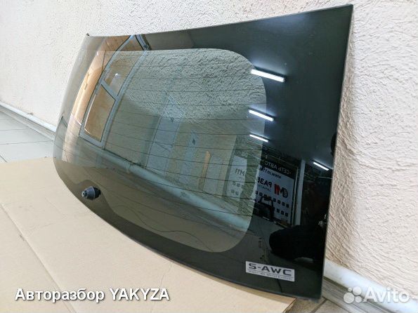 Стекло багажника оригинал Mitsubishi Outlander 3