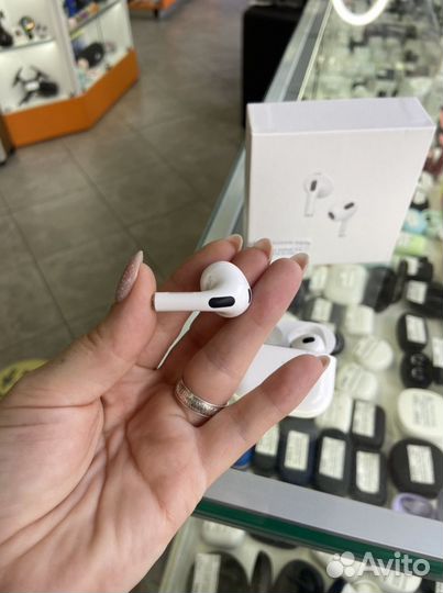 AirPods 3