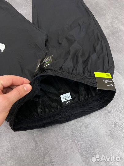 Спортивные штаны nike