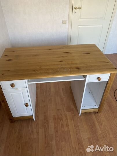 Стол письменный