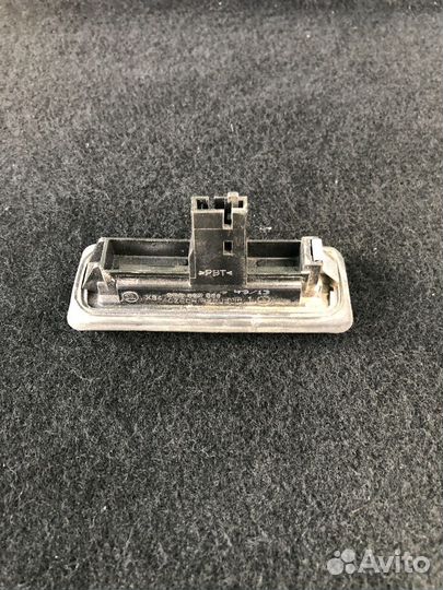 Кнопка багажника Skoda Octavia a7