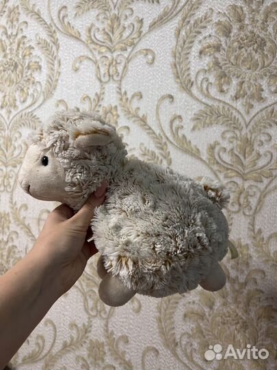 Плюшевая игрушка овечка
